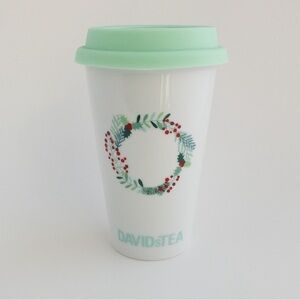 Davids Tea Ceramic Travel Cup with Green Wreath & Red Berries Silicone Top 12oz